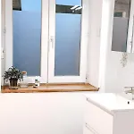 Le Demarquay לוק-סור-מר